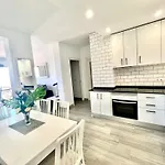 Sea Front Apartment With Large Terrace In Benalbeach